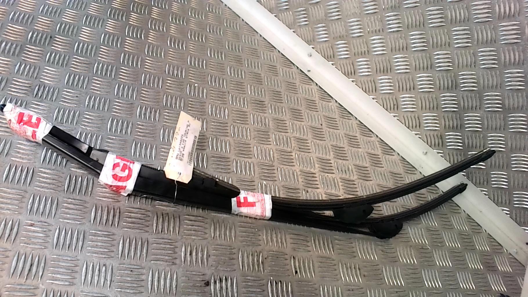 Bras essuie glace avant BMW SERIE 3 E46 TOURING PHASE 2 BREAK Diesel - 1