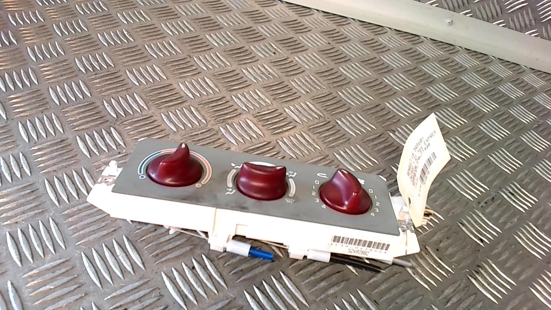 Commande chauffage RENAULT TWINGO 1 PHASE 3 Essence - 1