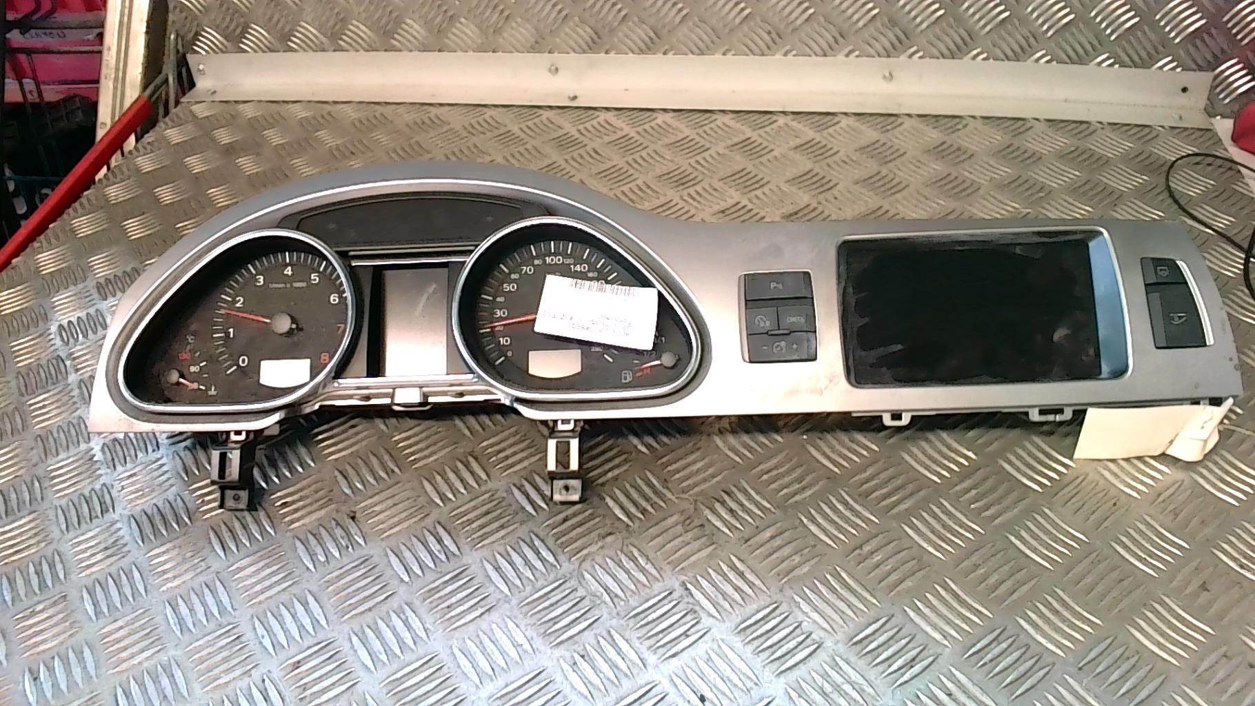 Compteur AUDI Q7 1 PHASE 1 Essence - 1