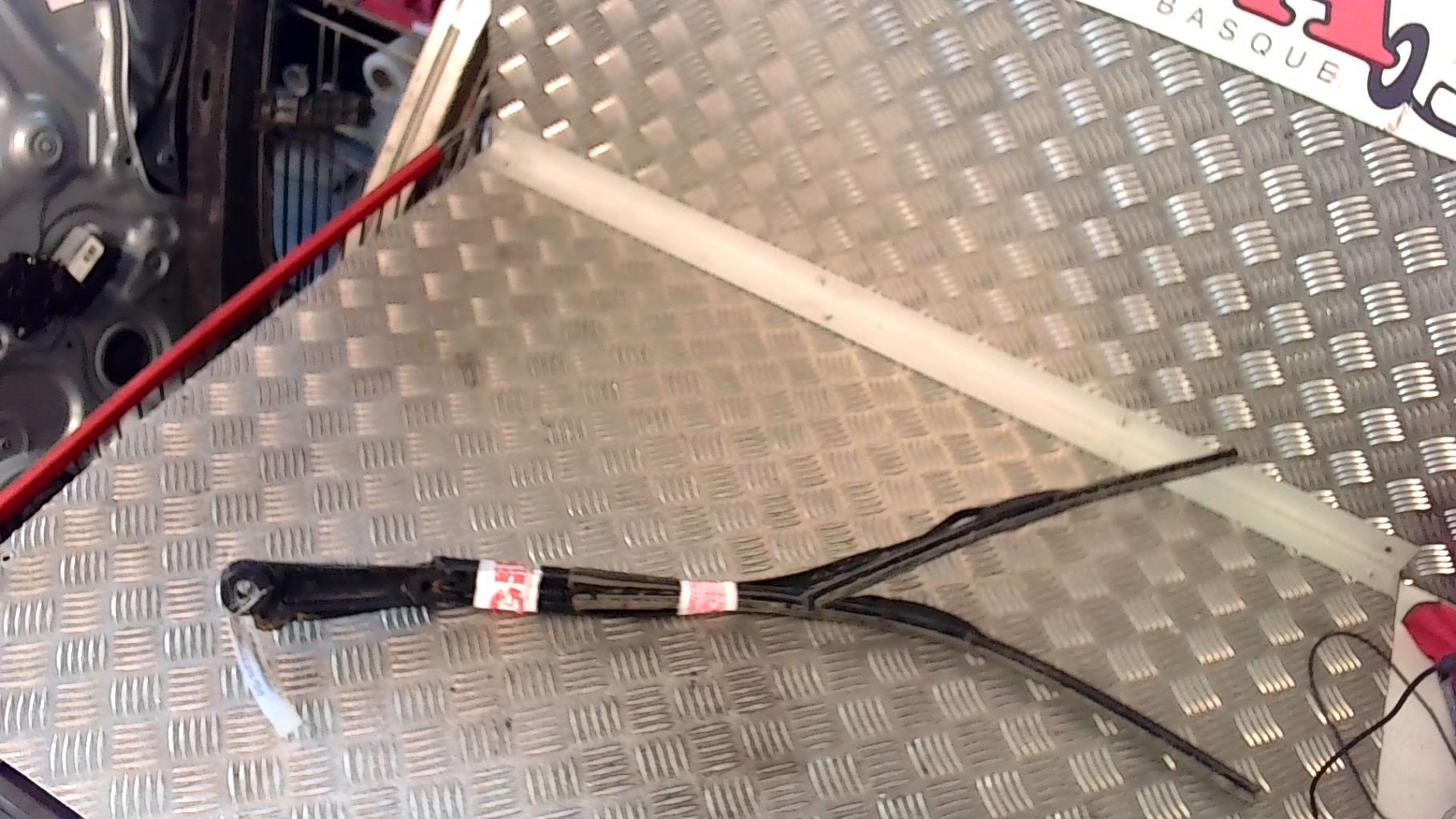 Bras essuie glace avant KIA PRO-CEED 1 PHASE 1 Diesel - 1
