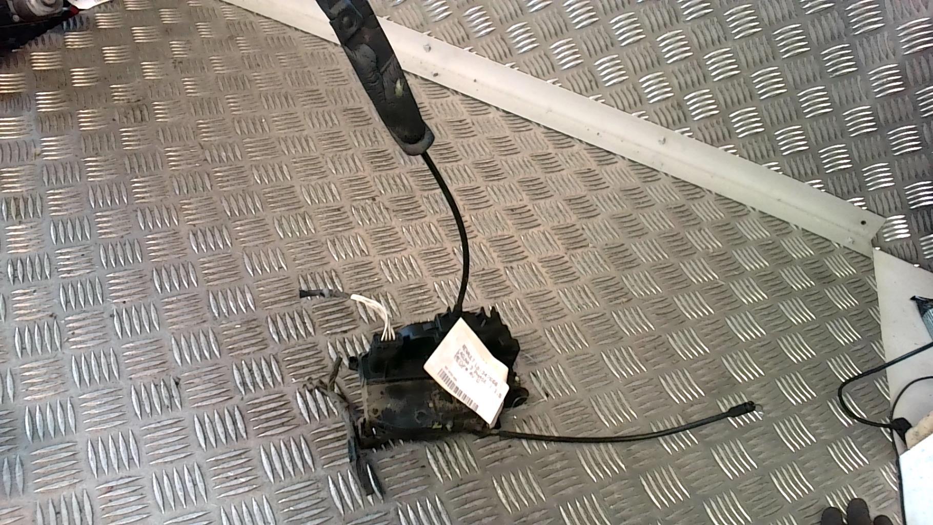 Serrure avant gauche RENAULT LAGUNA 3 PHASE 1 Diesel - 1