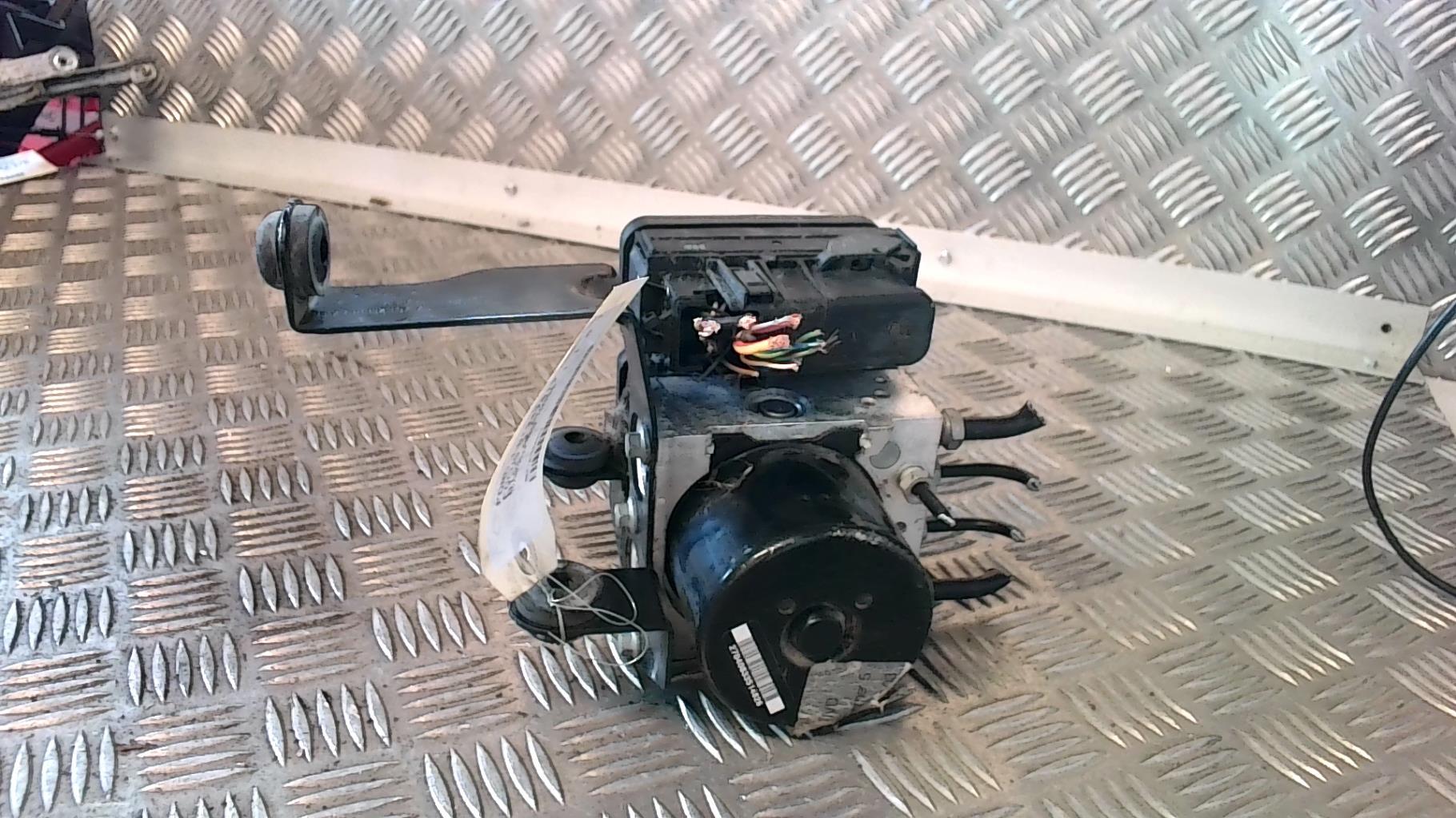 Bloc ABS (freins anti-blocage) FORD FOCUS 3 PHASE 1 Diesel - 1