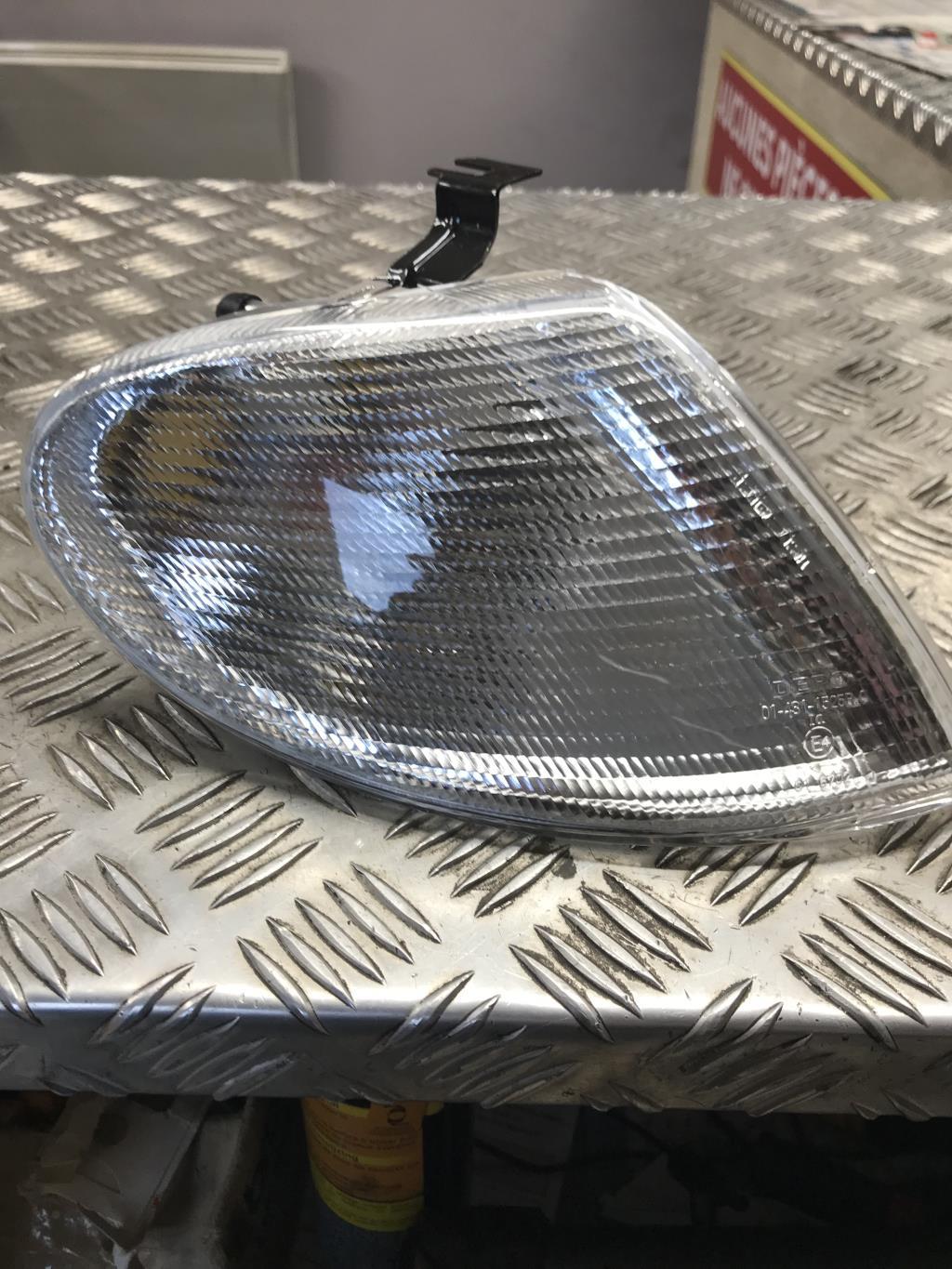 Gruppo ottico anteriore secondario destro (luci)(freccia) SEAT ALHAMBRA 1 PHASE 1  - 1