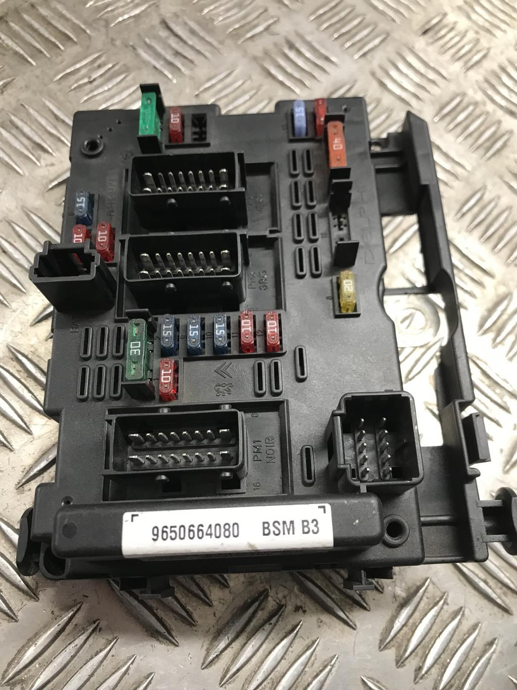 Boitier servitude moteur (BSM) CITROEN C3 1 PHASE 2 Diesel - 1