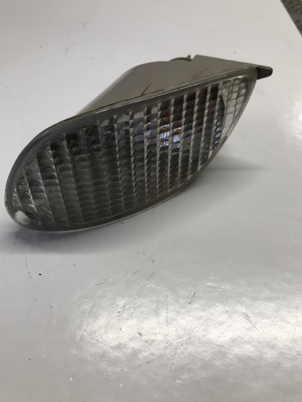 Optique avant secondaire gauche (feux)(clignotant) FORD FOCUS 1 Essence - 1