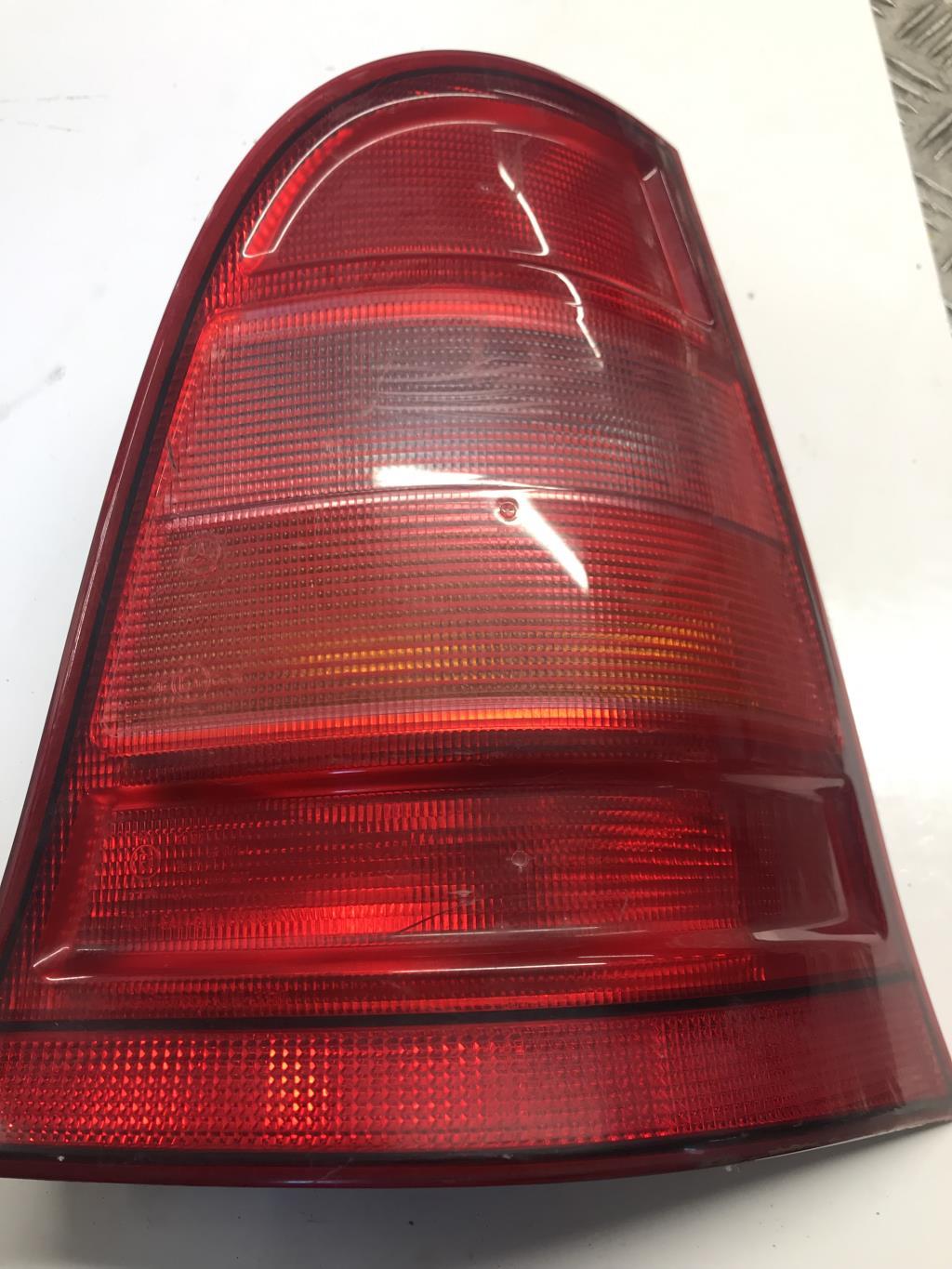 Fanale posteriore principale destro (luci) MERCEDES CLASSE A 168 PHASE 1 Gasolina - 1