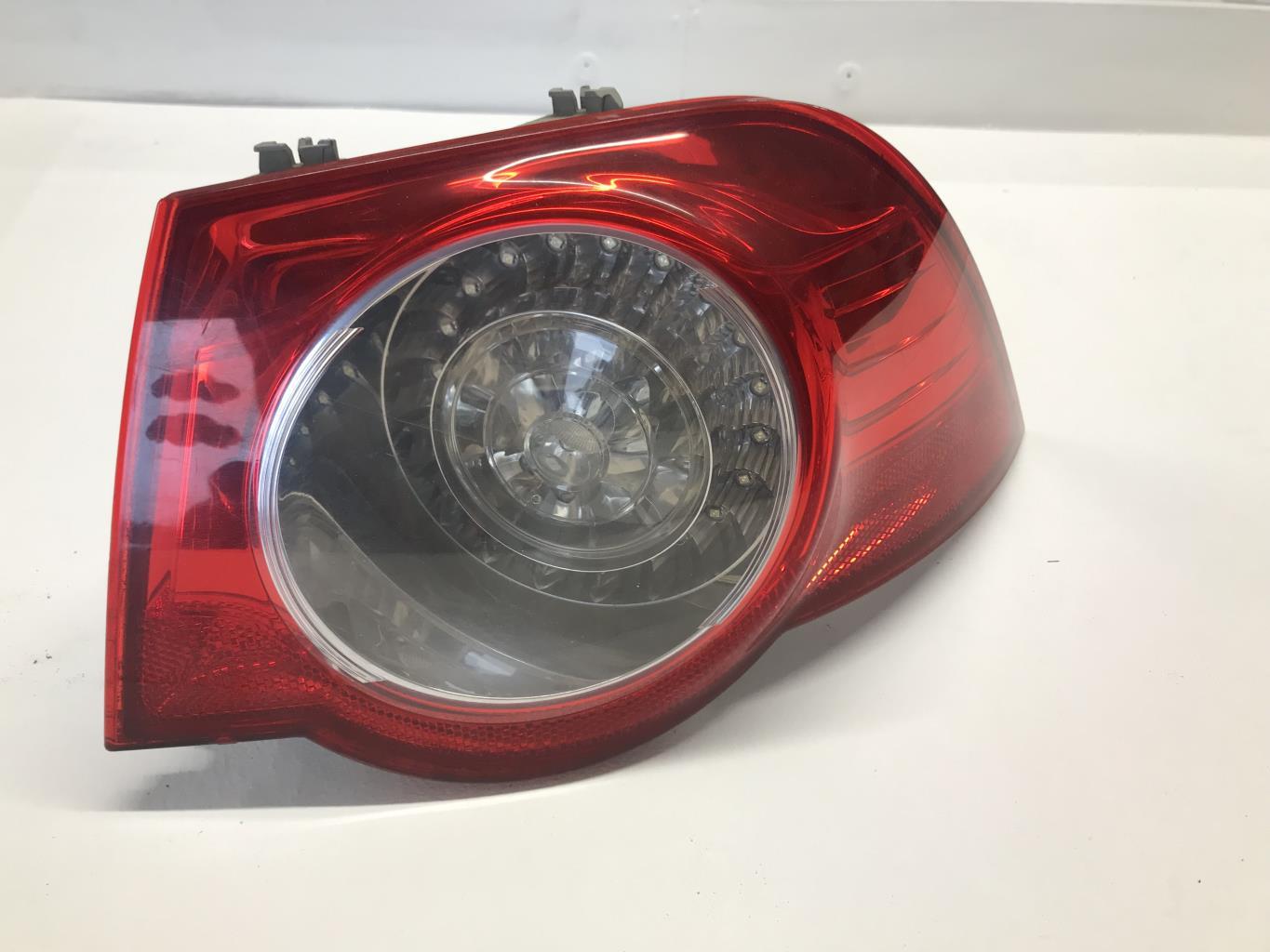 Fanale posteriore principale destro (luci) VOLKSWAGEN EOS CABRIO PHASE 1 Diésel - 1