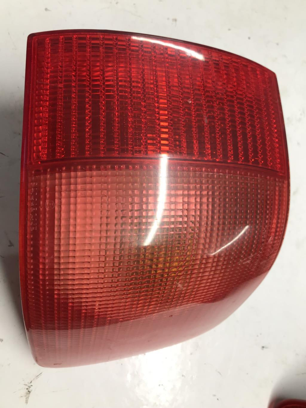 Fanale posteriore principale destro (luci) AUDI 80 3 PHASE 2 Diésel - 1