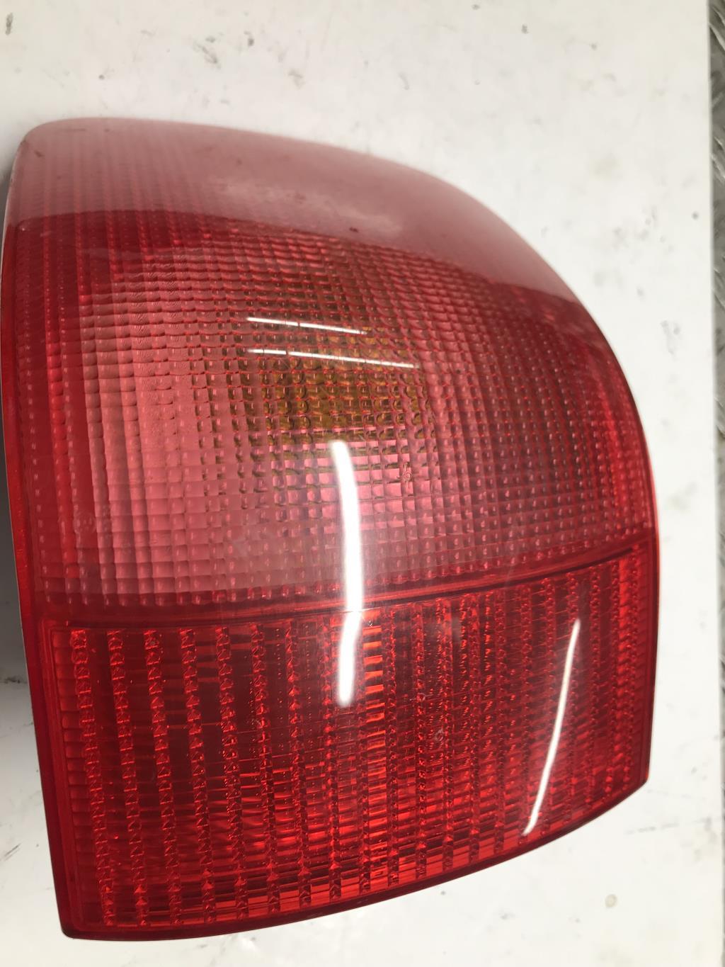 Fanale posteriore principale sinistro (luci) AUDI 80 3 PHASE 2 Gasolina - 1