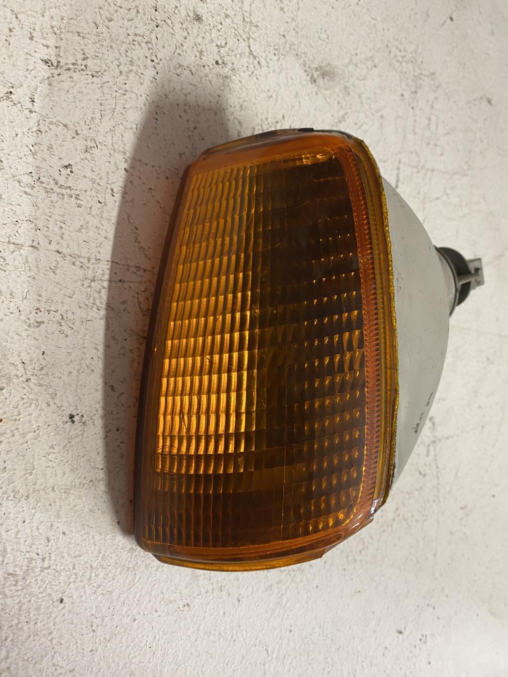 Gruppo ottico anteriore secondario sinistro (luci)(freccia) VOLKSWAGEN POLO 2 Gasolina - 1