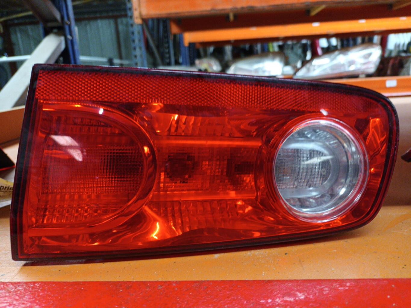 Feu arriere secondaire gauche (feux) RENAULT LAGUNA 2 PHASE 2 Diesel - 1