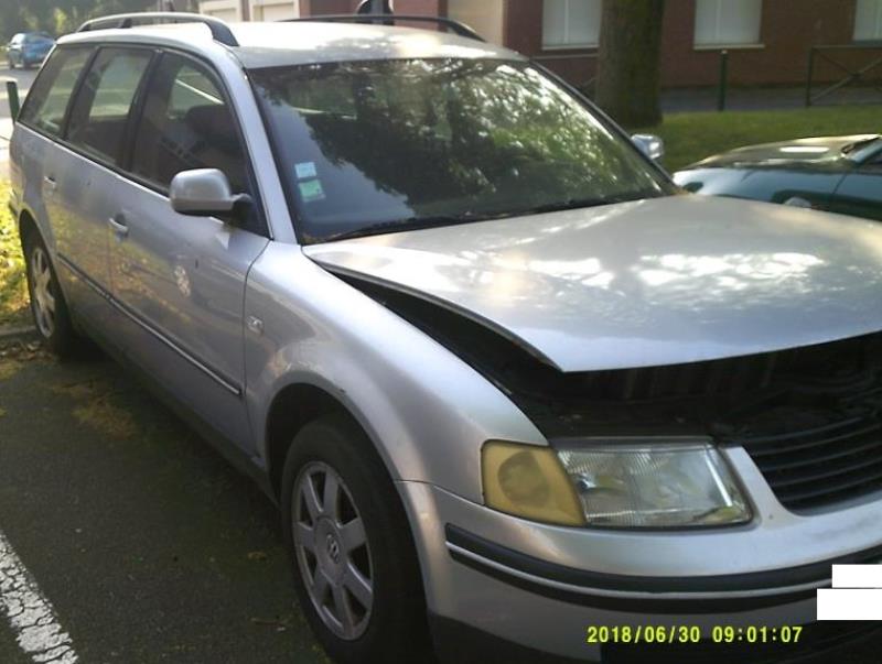 Specchietto retrovisore destro VOLKSWAGEN PASSAT 4 PHASE 1 BREAK Diésel - 1