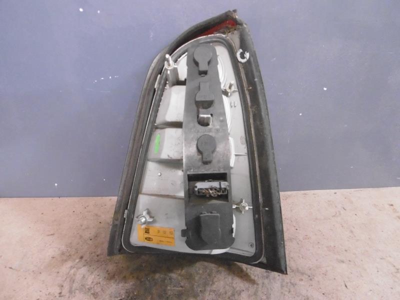 Fanale posteriore principale sinistro (luci) OPEL VECTRA B PHASE 1 BREAK Diésel - 1