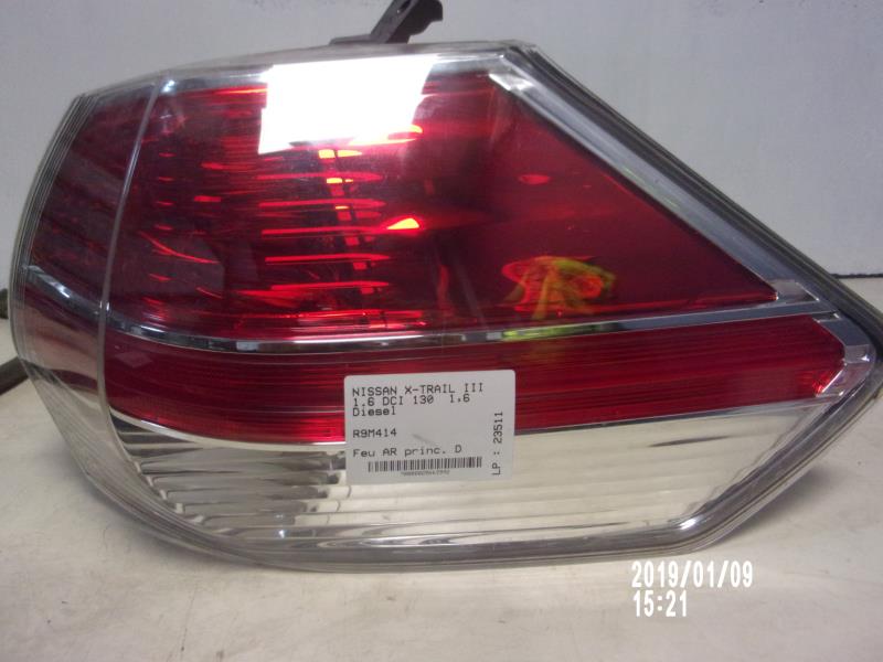 Fanale posteriore principale destro (luci) NISSAN X-TRAIL 3 PHASE 1 Diésel - 1