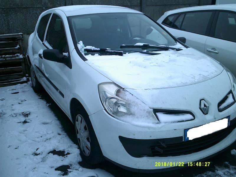 Parafango anteriore sinistro RENAULT CLIO 3 PHASE 1 Diésel - 1