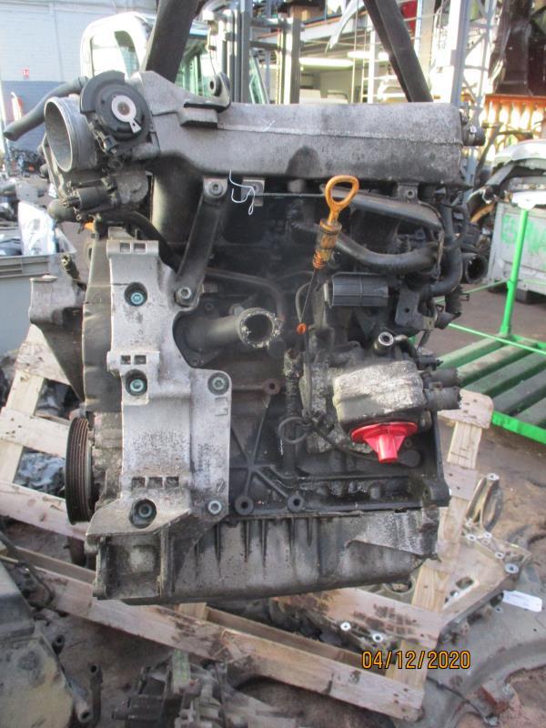 Moteur VOLKSWAGEN GOLF 4 Essence - 1