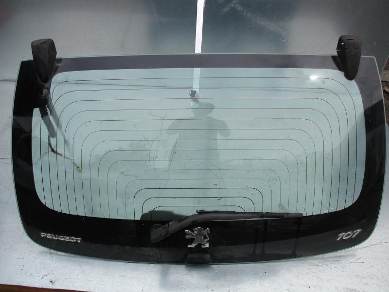 Lunette arriere PEUGEOT 107 PHASE 2 Essence - 1