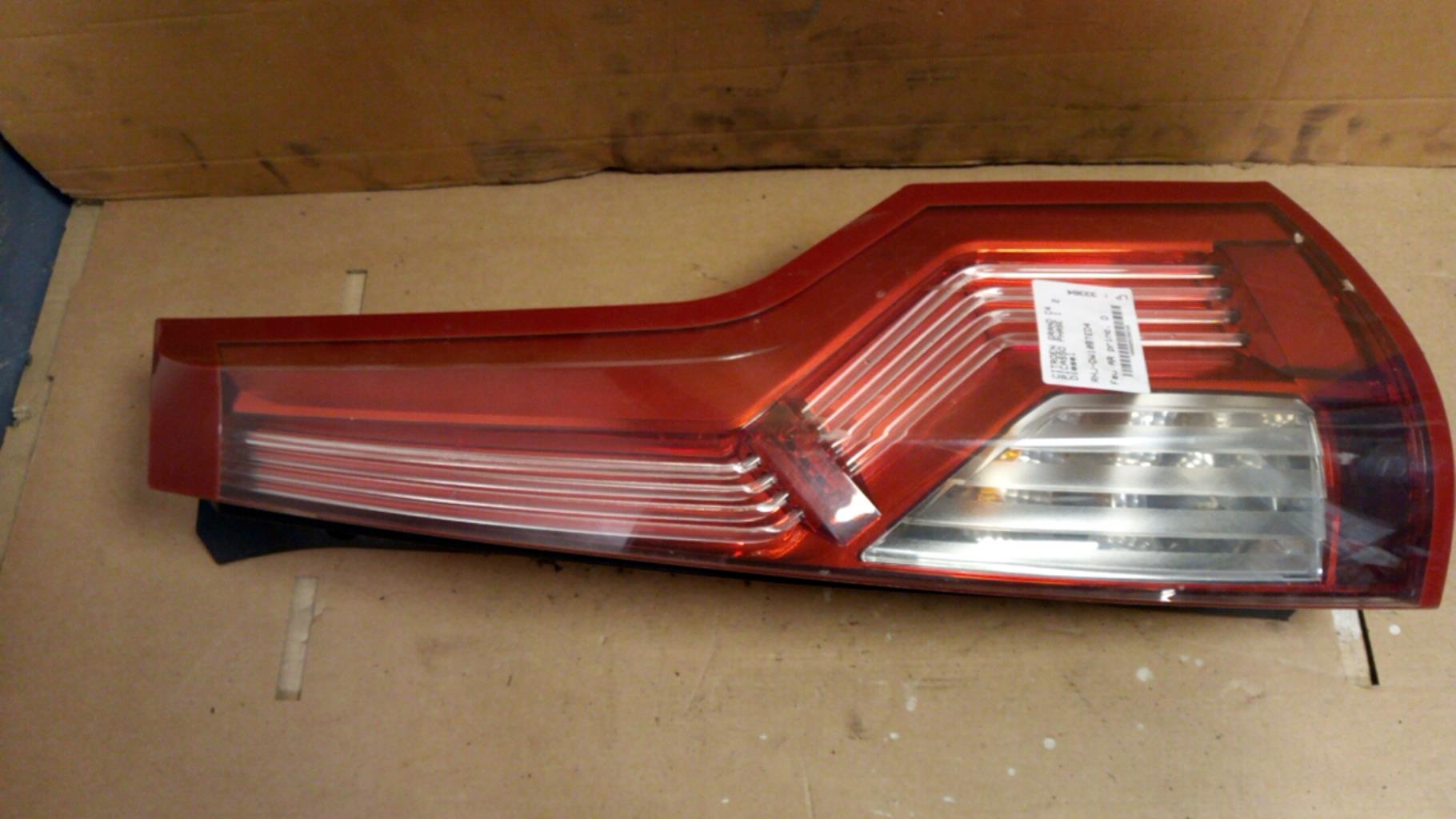 Fanale posteriore principale destro (luci) CITROEN C4 GRAND PICASSO 1 Diésel - 1