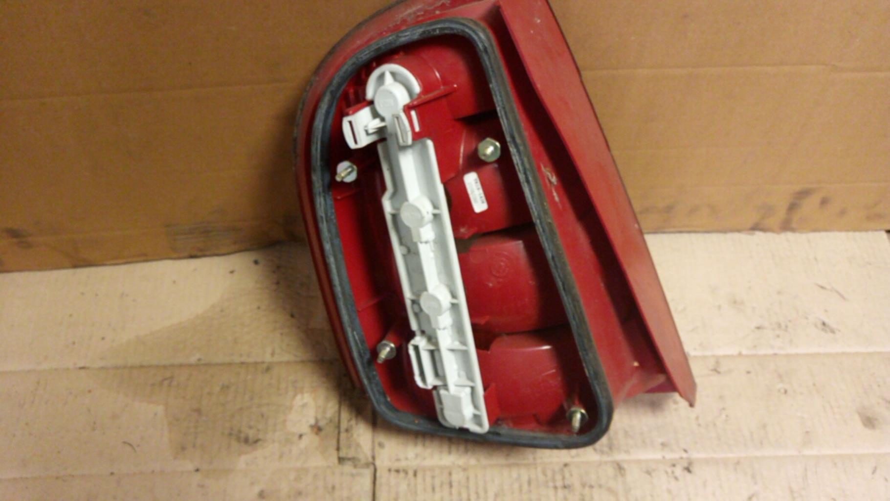 Fanale posteriore principale destro (luci) SKODA FABIA 1 PHASE 1 Gasolina - 1