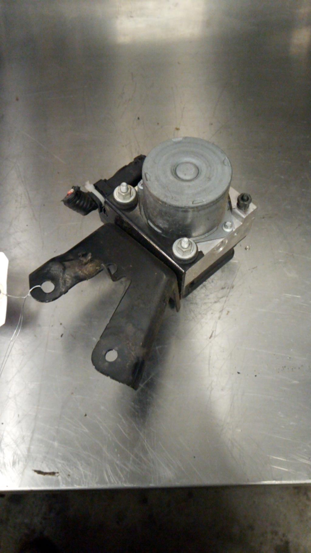 Blocco ABS (antibloccaggio freni) PEUGEOT 107 PHASE 2 Gasolina - 1