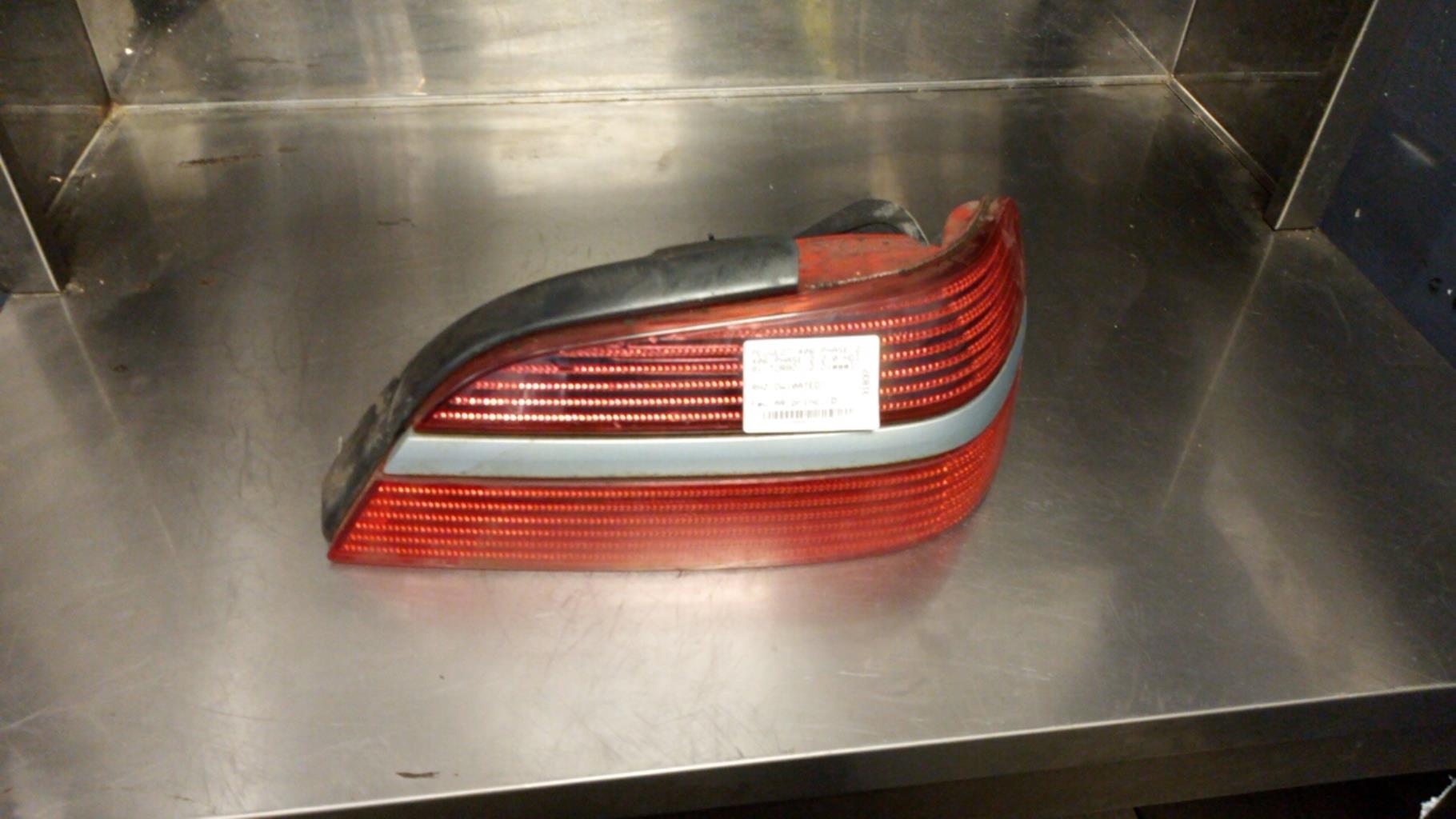 Fanale posteriore principale destro (luci) PEUGEOT 406 PHASE 2 Diésel - 1