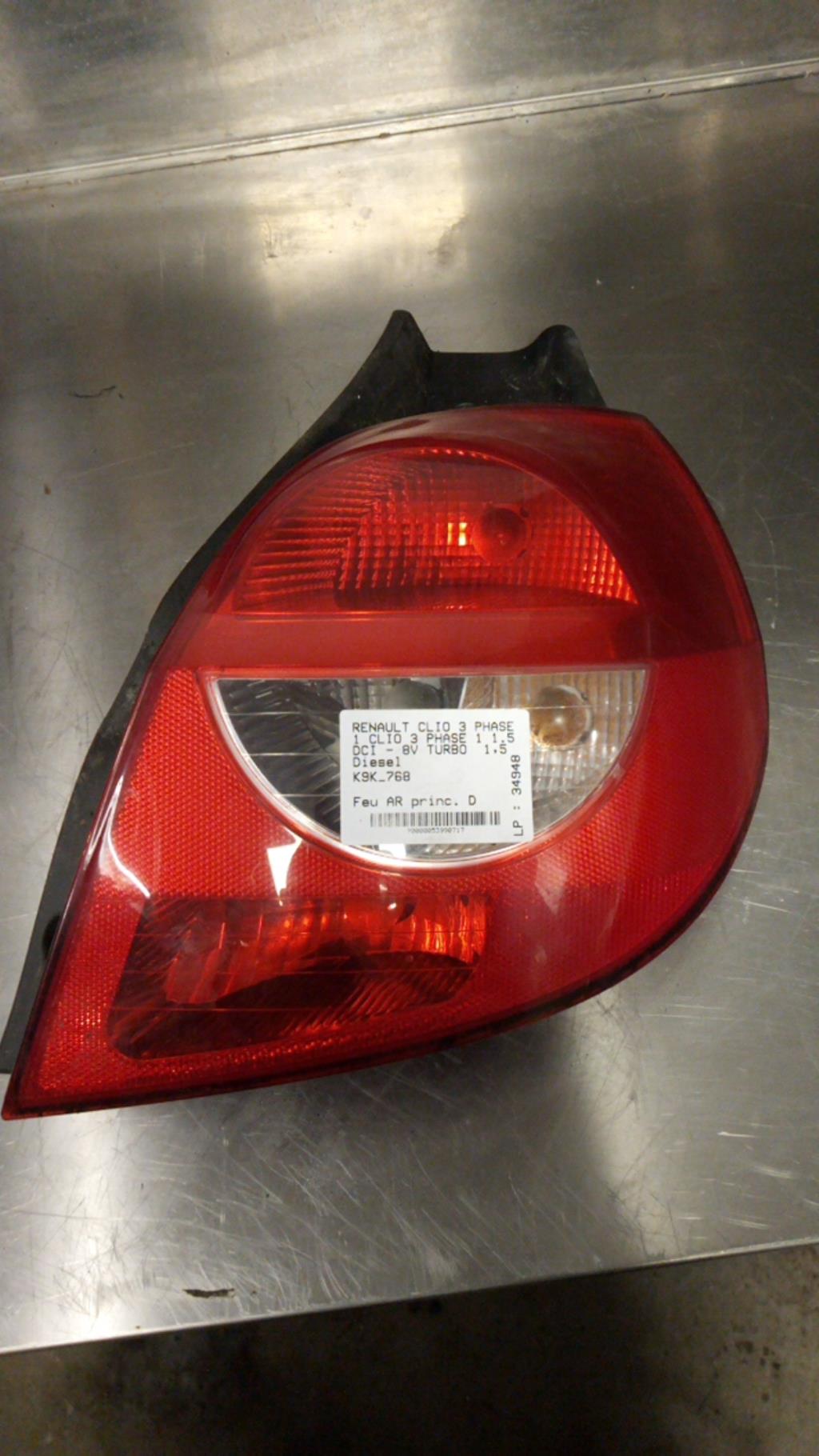 Fanale posteriore principale destro (luci) RENAULT CLIO 3 PHASE 1 Diésel - 1