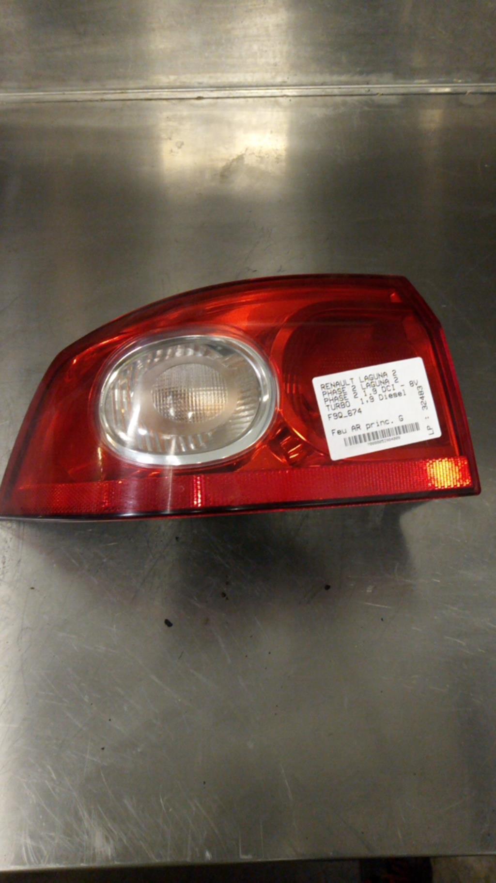 Fanale posteriore principale sinistro (luci) RENAULT LAGUNA 2 PHASE 2 Diésel - 1
