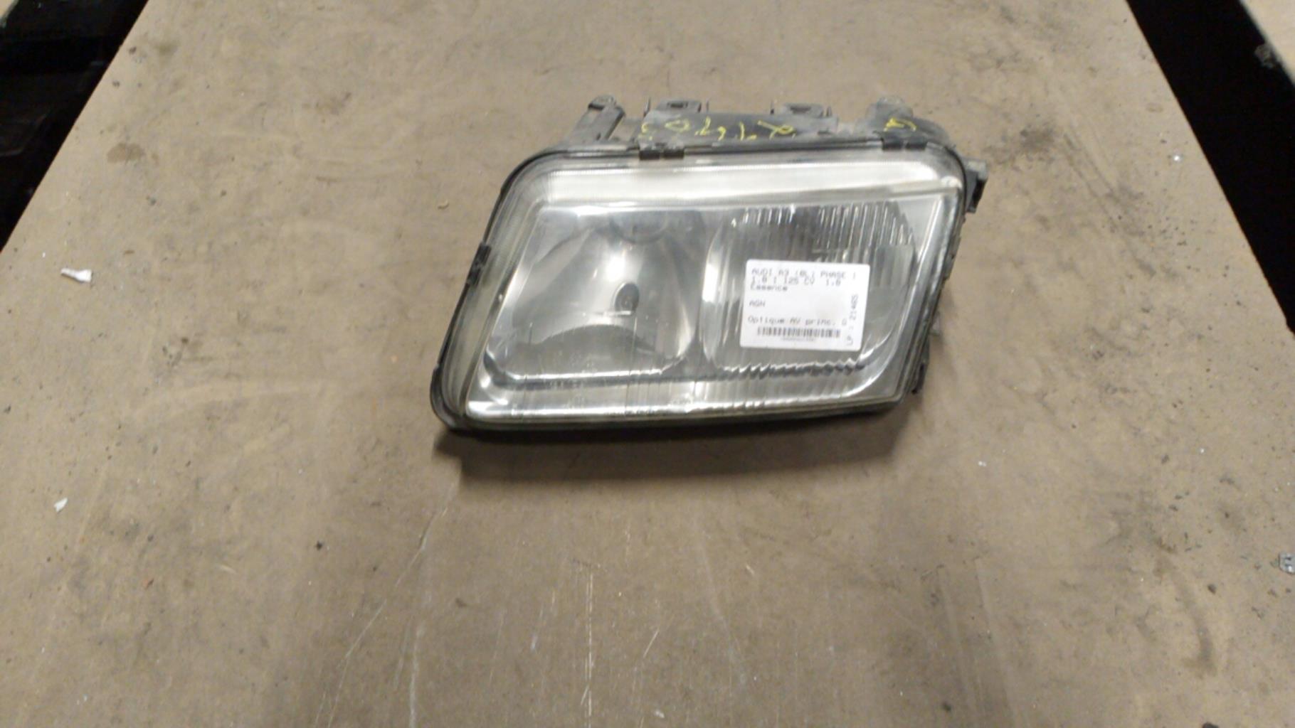 Gruppo ottico anteriore principale sinistro (luci)(faro) AUDI A3 1 PHASE 1 Gasolina - 1