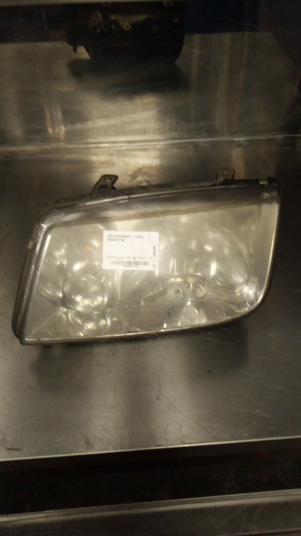 Gruppo ottico anteriore principale sinistro (luci)(faro) VOLKSWAGEN BORA Gasolina - 1