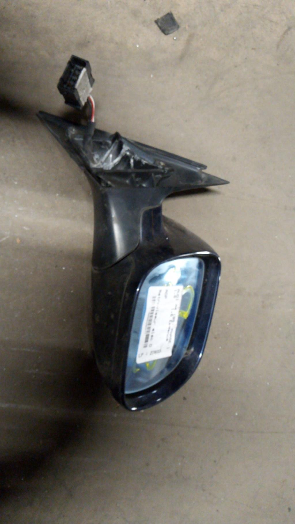 Retrovisor derecho AUDI A4 1 PHASE 1 Gasolina - 1
