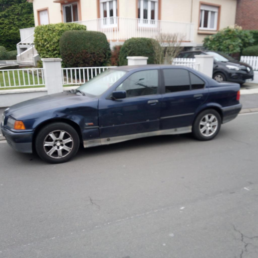Boitier papillon BMW SERIE 3 E36 Essence - 1