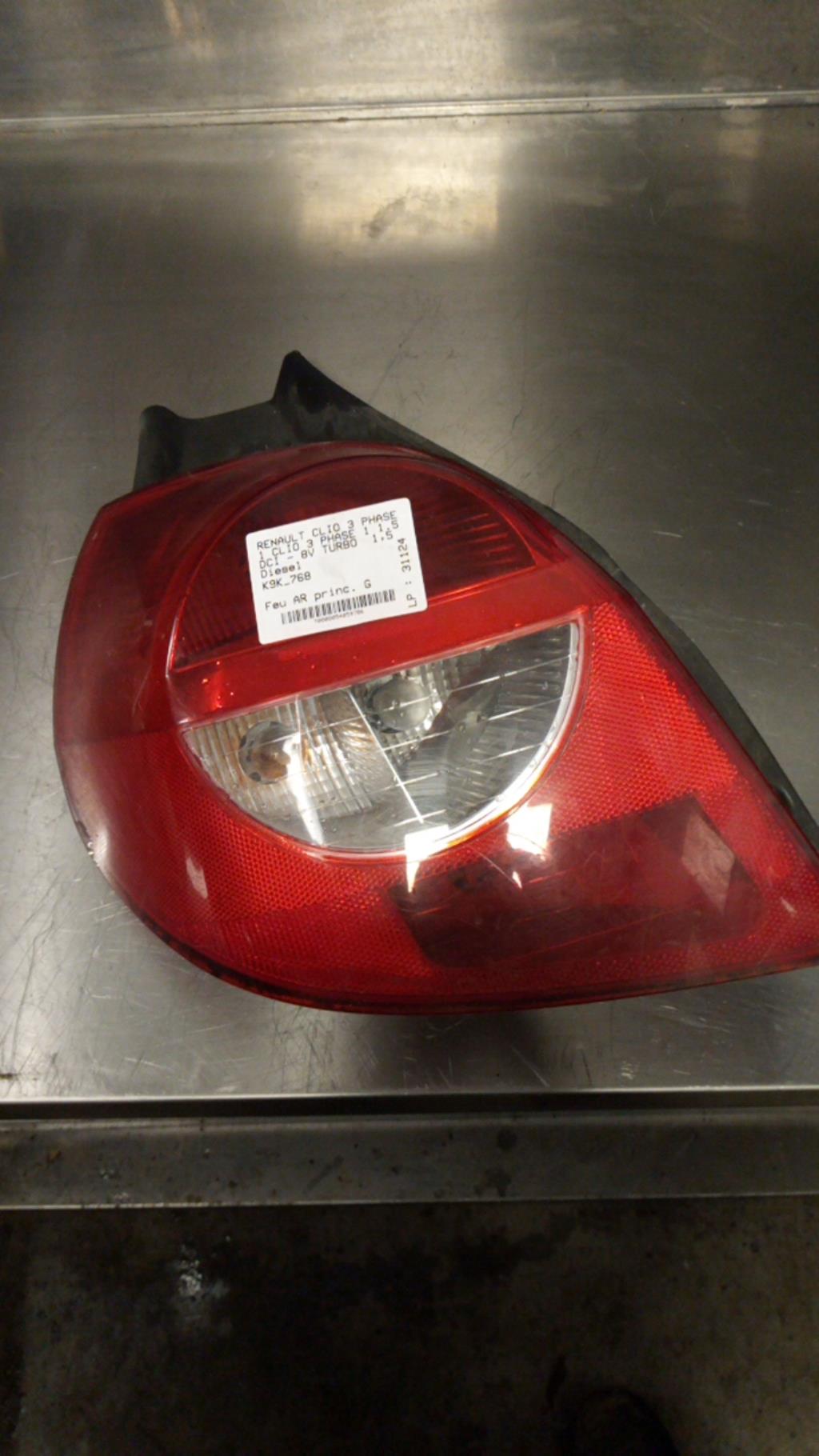 Fanale posteriore principale sinistro (luci) RENAULT CLIO 3 PHASE 1 Diésel - 1