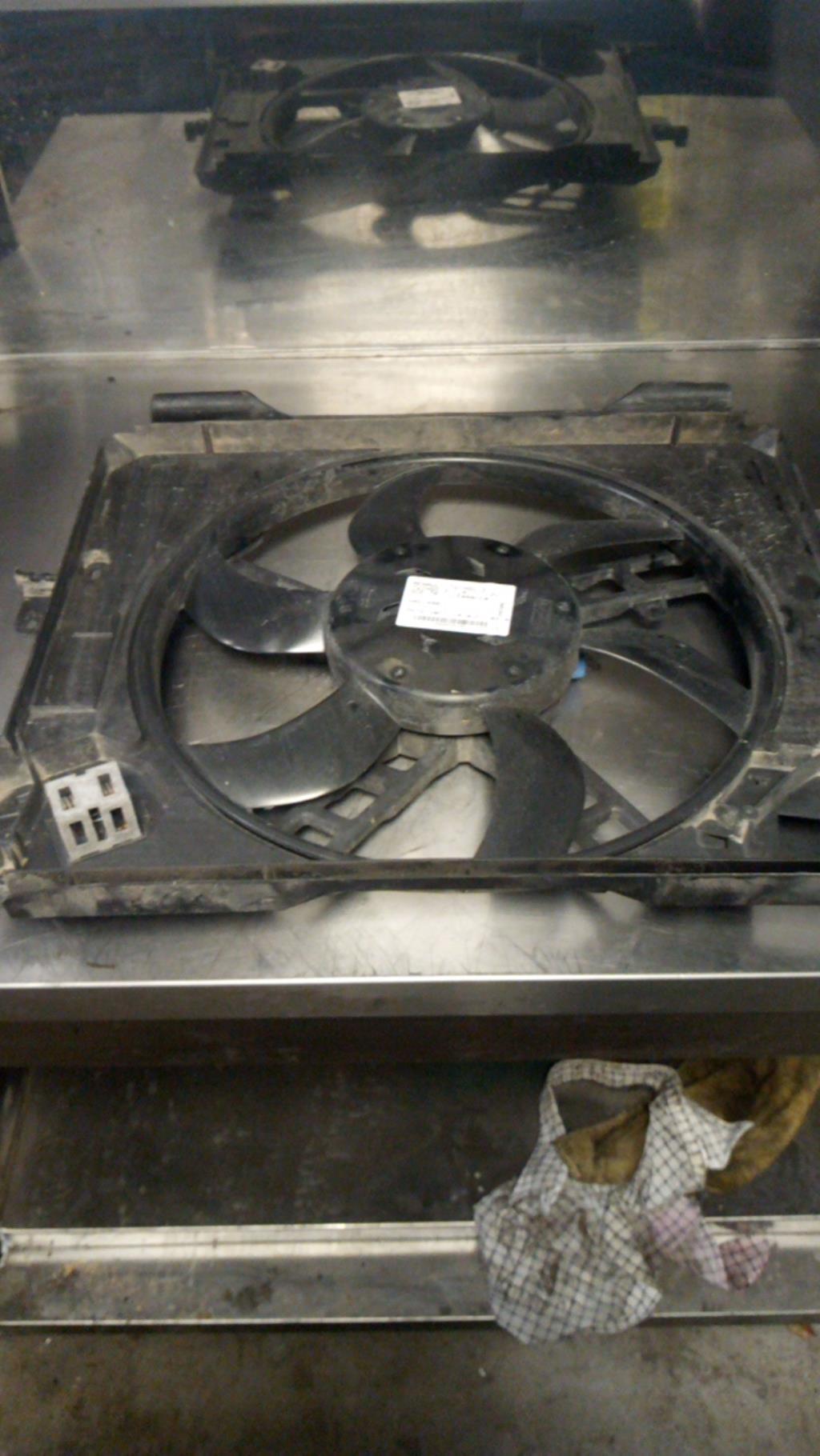 Motoventilatore radiatore RENAULT TWINGO 3 PHASE 1 Gasolina - 1