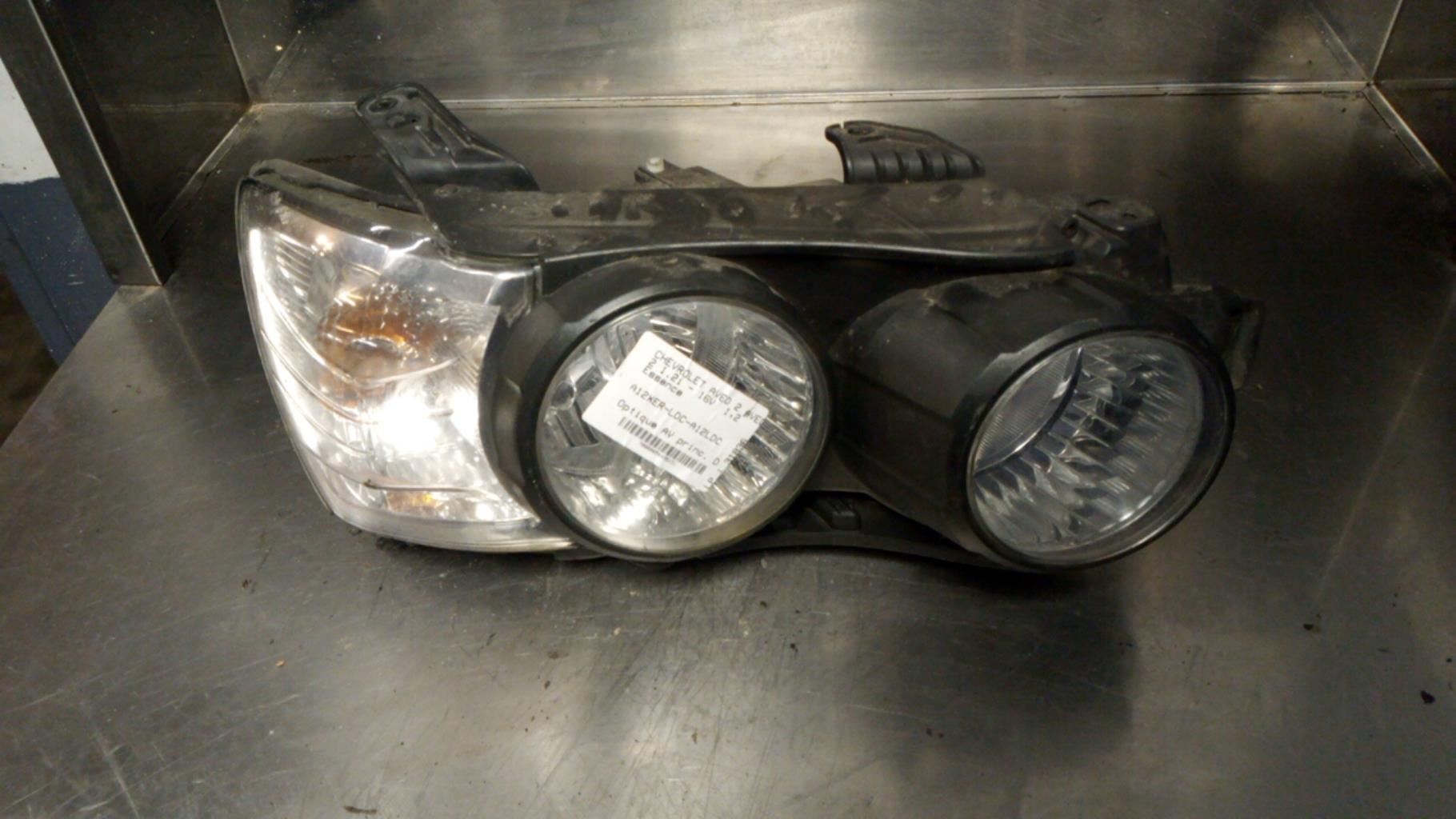 Gruppo ottico anteriore principale destro (luci)(faro) CHEVROLET AVEO 2 Gasolina - 1
