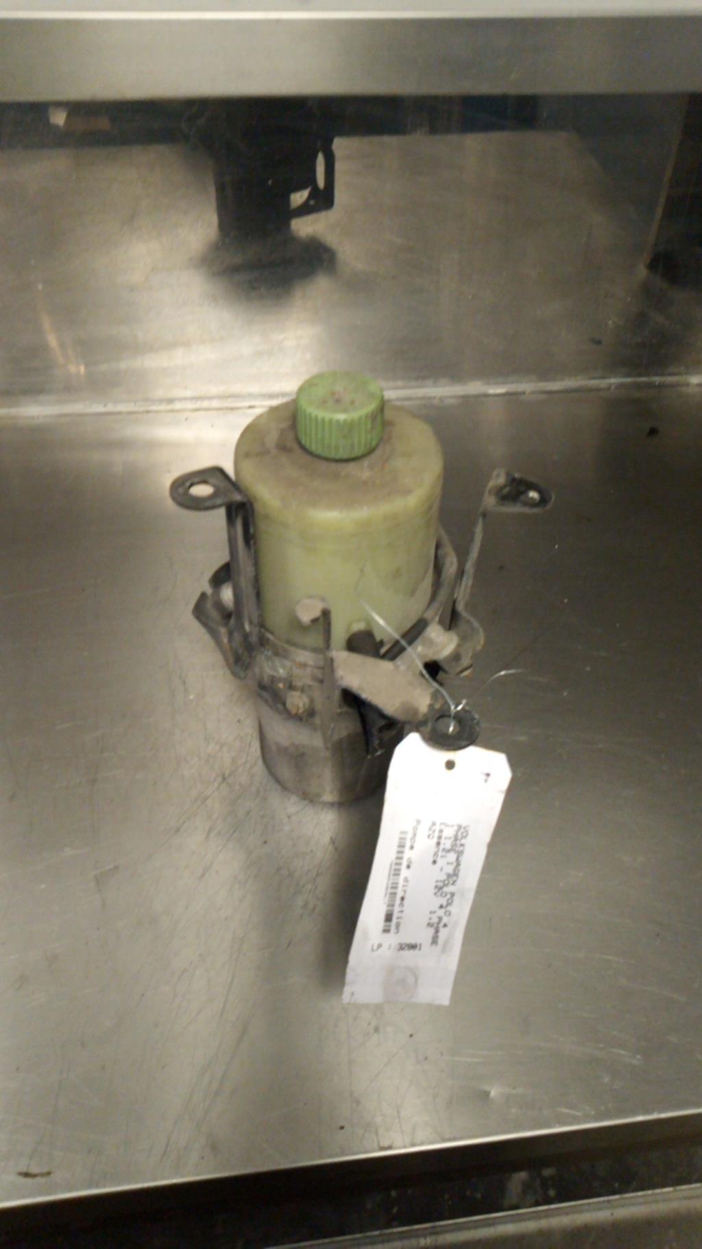 Pompa sterzo VOLKSWAGEN POLO 4 PHASE 1 Gasolina - 1