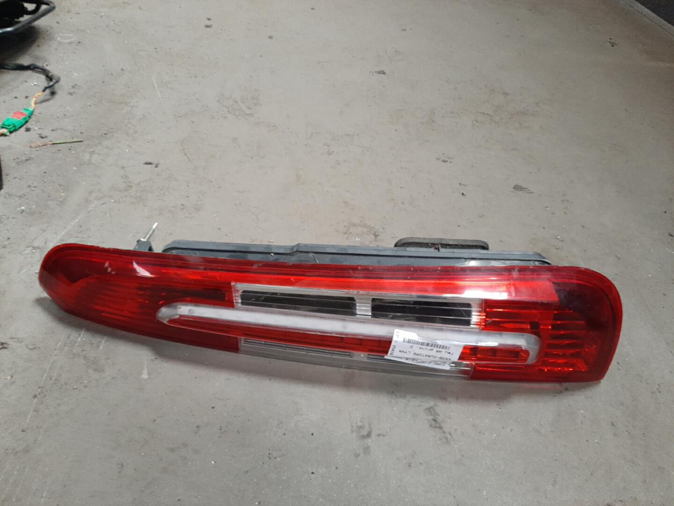 Feu arriere principal droit (feux) FORD C-MAX 1 PHASE 2 Diesel - 1