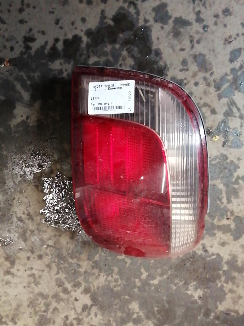 Fanale posteriore principale destro (luci) TOYOTA YARIS 1 PHASE 1 Gasolina - 1