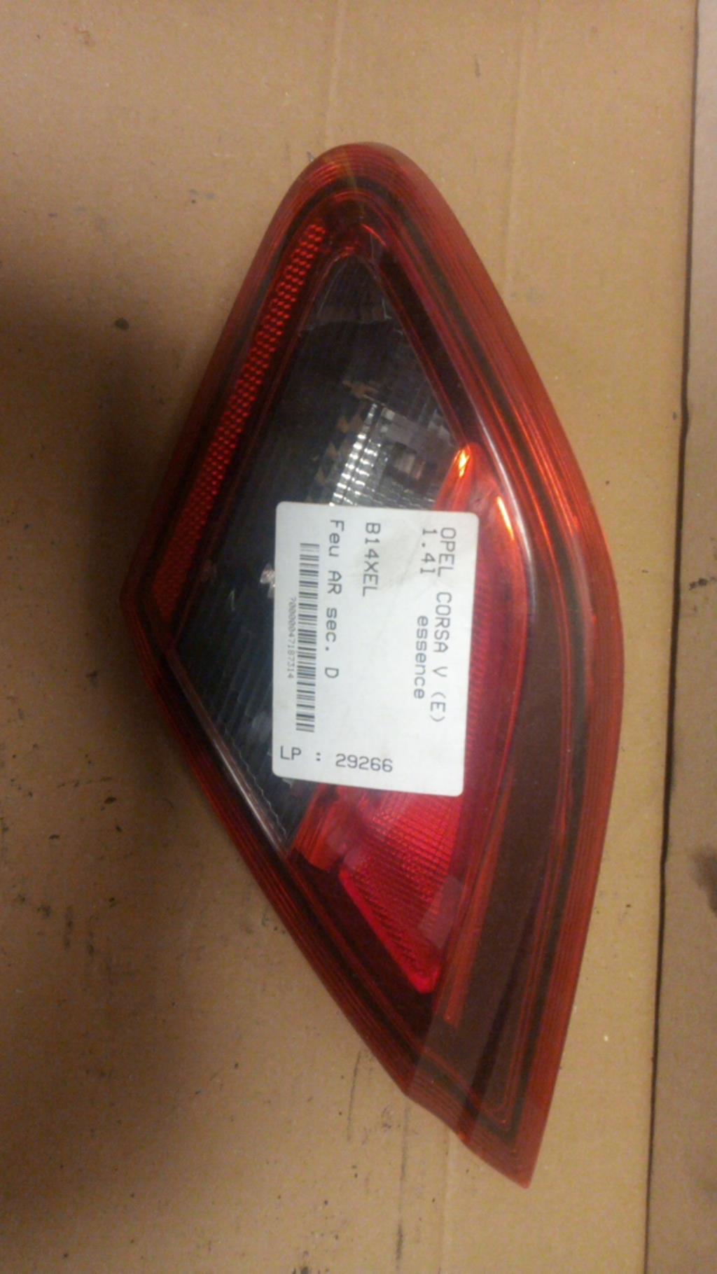 Feu arriere secondaire droit (feux) OPEL CORSA E Essence - 1