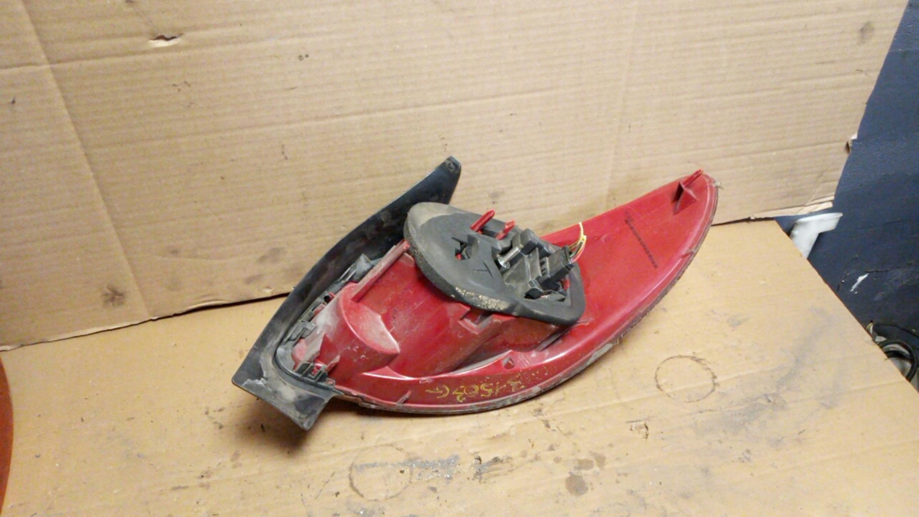 Fanale posteriore principale sinistro (luci) PEUGEOT 206 PHASE 2 Diésel - 1