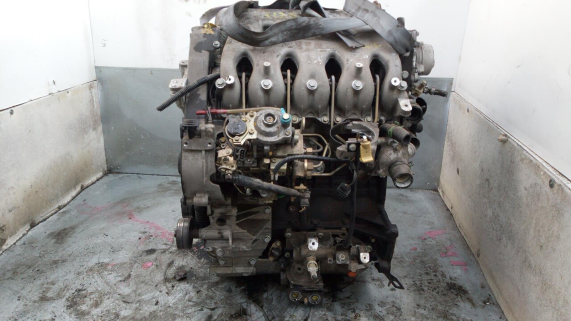 Moteur RENAULT LAGUNA 1 PHASE 2 Diesel - 1