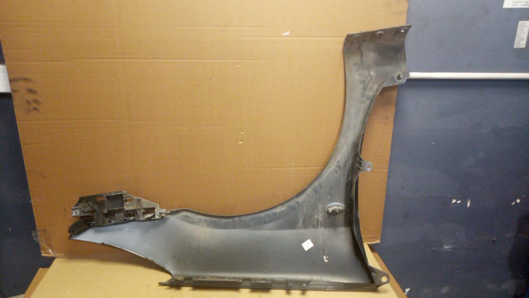 Parafango anteriore sinistro PEUGEOT 307 PHASE 1 Diésel - 1