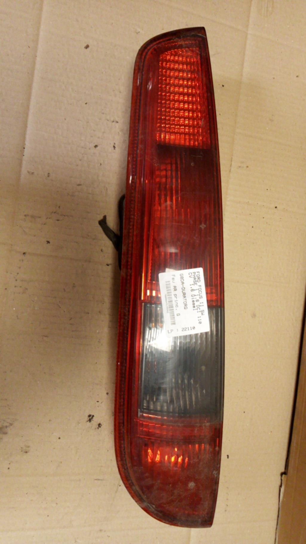 Fanale posteriore principale sinistro (luci) FORD FOCUS 2 PHASE 1 BREAK Diésel - 1