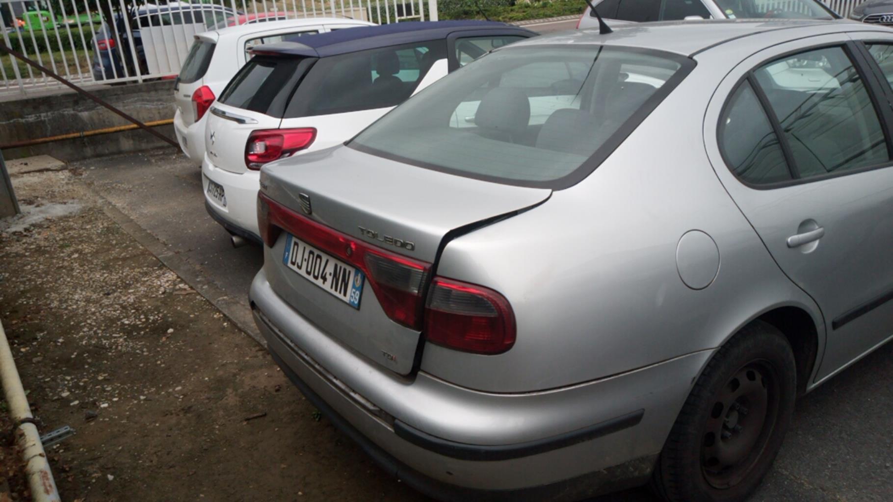 Alzacristalli elettrico anteriore sinistro SEAT TOLEDO 2 Diésel - 1