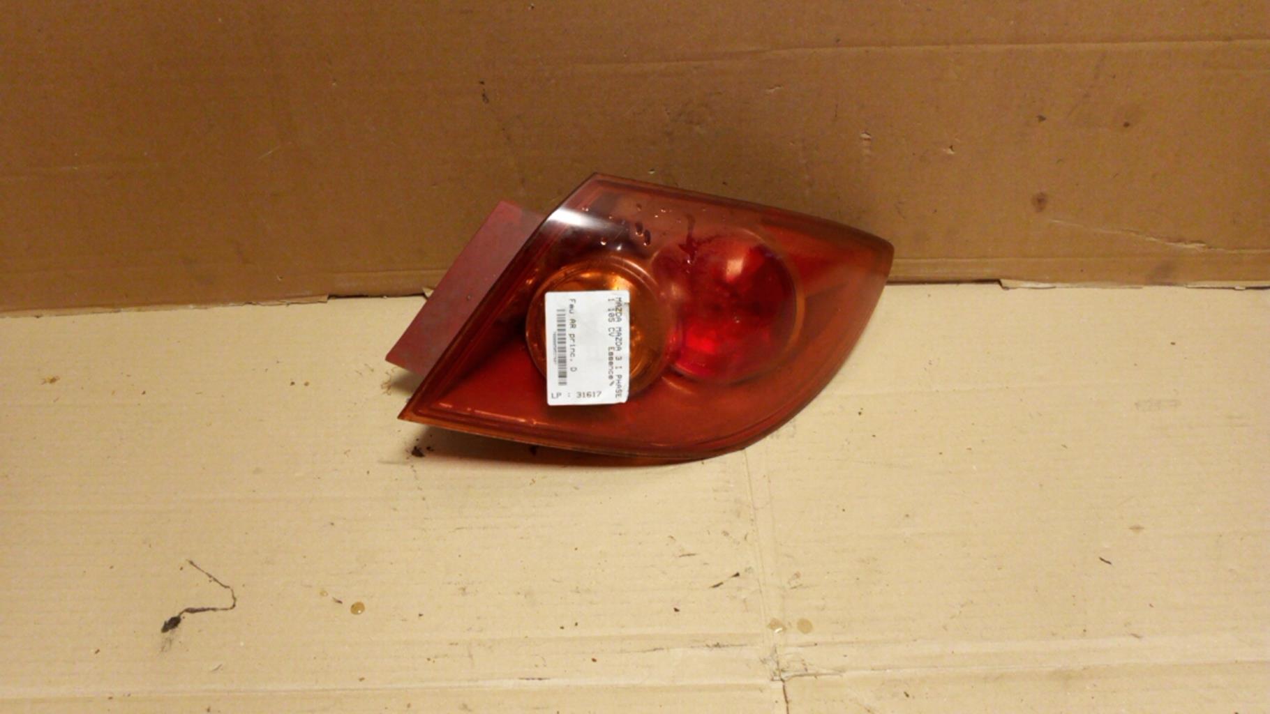 Fanale posteriore principale destro (luci) MAZDA 3 1 PHASE 1 Gasolina - 1