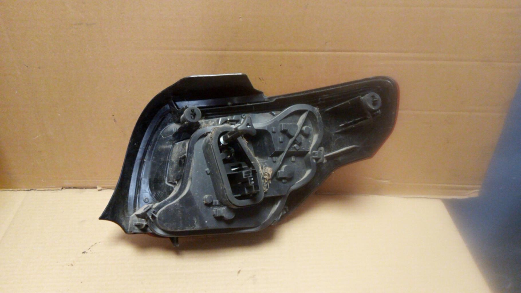 Fanale posteriore principale sinistro (luci) CITROEN DS3 PHASE 1 Diésel - 1