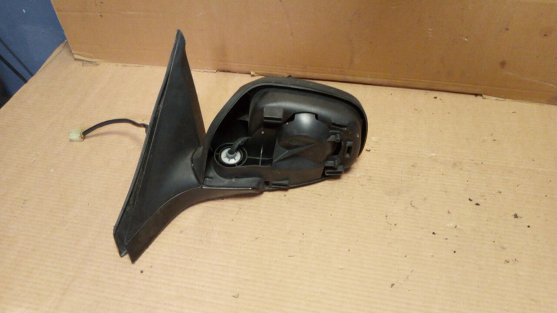 Retrovisor izquierdo SUZUKI SWIFT 3 Gasolina - 1