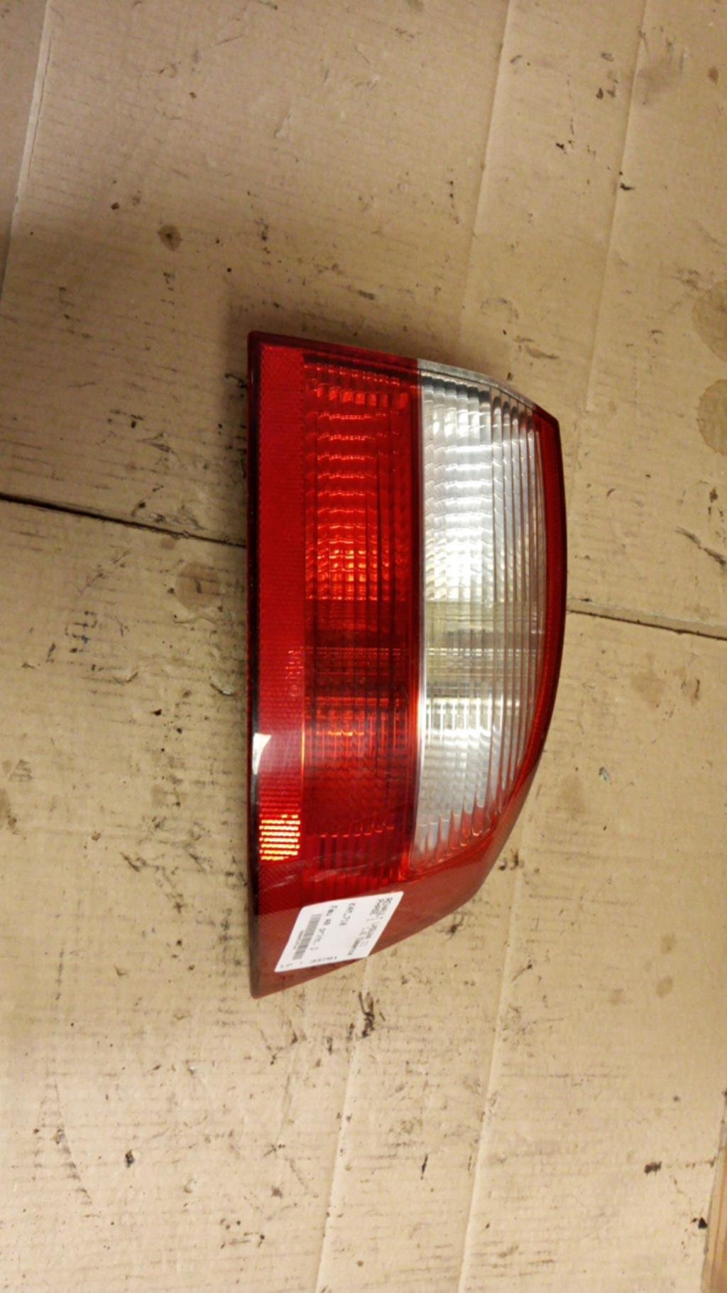 Fanale posteriore principale destro (luci) RENAULT LAGUNA 2 PHASE 2 Gasolina - 1