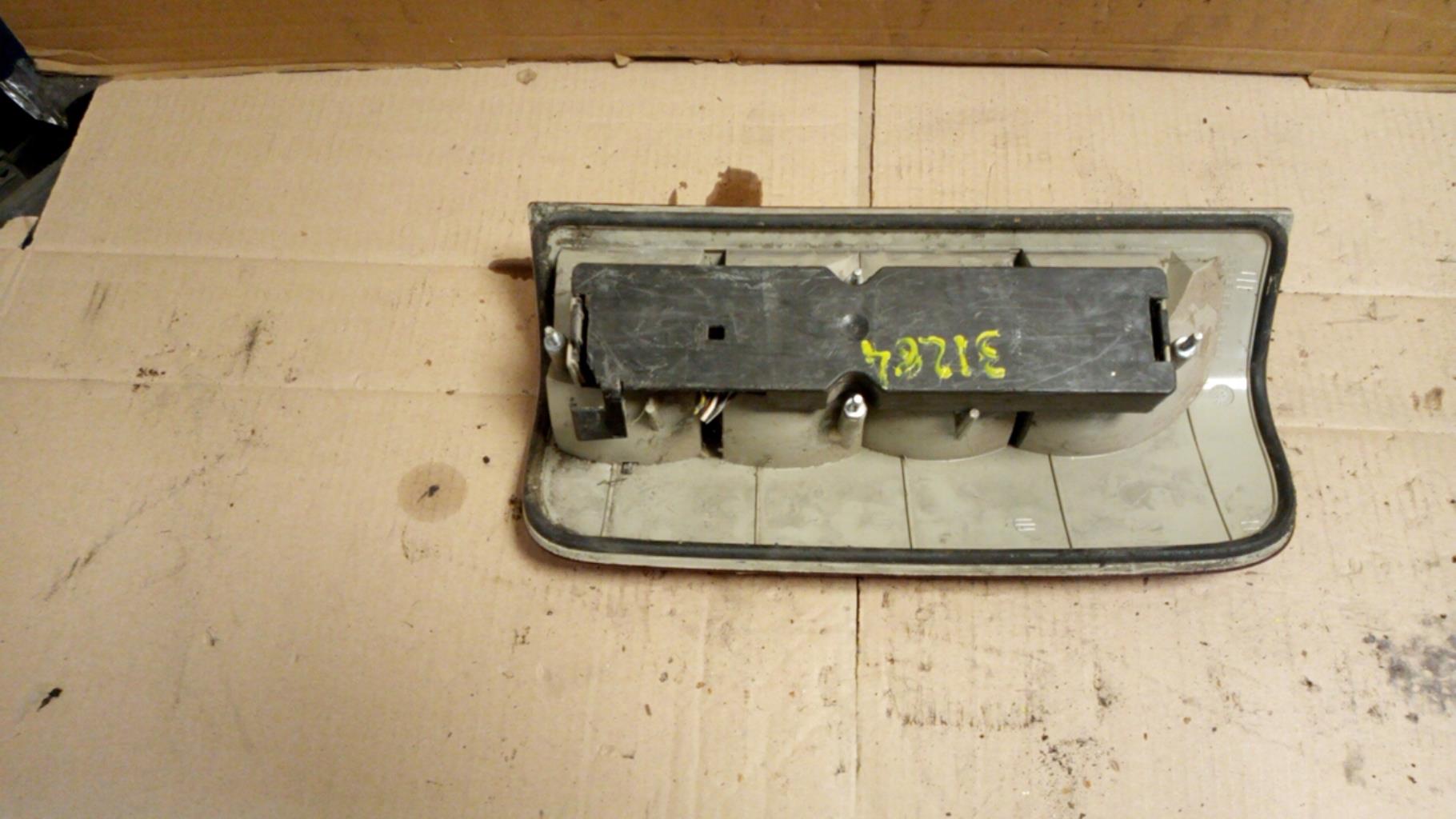 Fanale posteriore principale sinistro (luci) VOLKSWAGEN LT 2 Diésel - 1