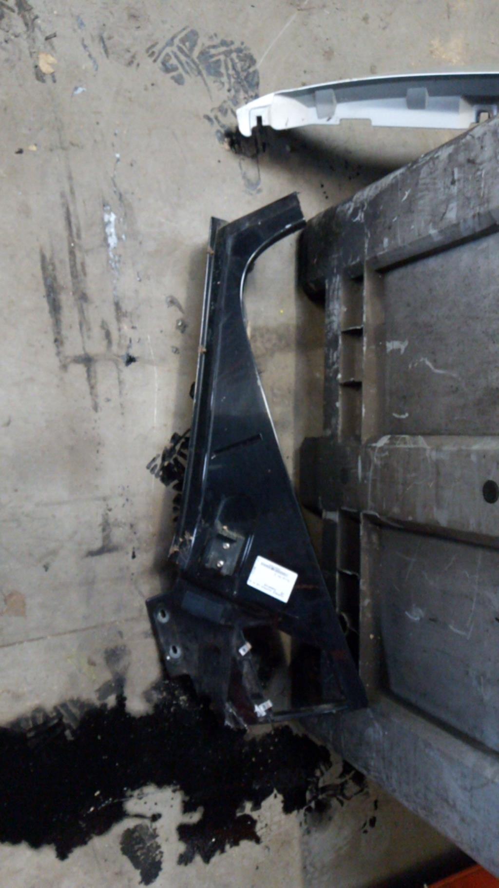 Parafango anteriore destro HUMMER HUMMER H2 Gasolina - 1