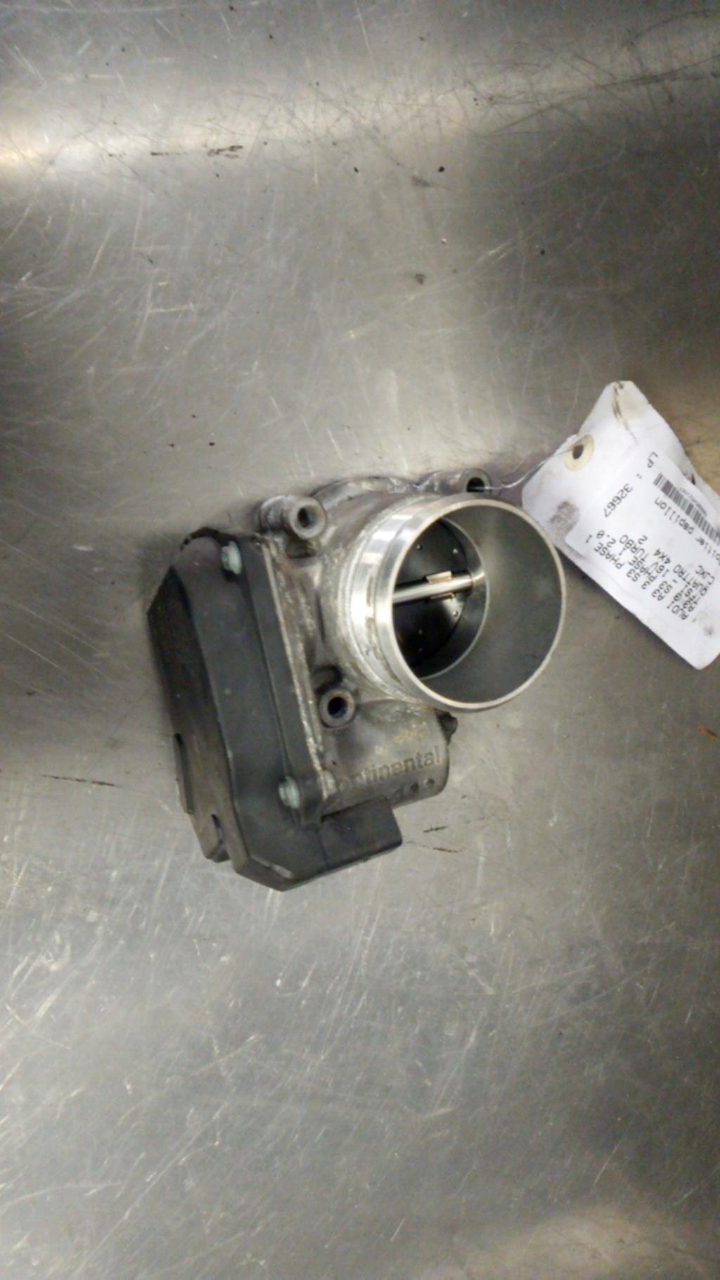 Boitier papillon AUDI A3 3 S3 PHASE 1 Essence - 1